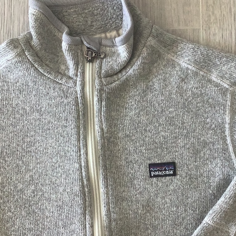 Patagonia women Better Sweater Jacket in XS - Picture 2 of 6